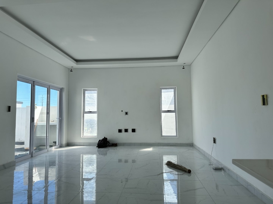 3 Bedroom Property for Sale in Sandown Western Cape